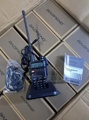 Radio Handheld Dual Band Portable Walkie Talkiebaofeng Uv-82 5w Radio
