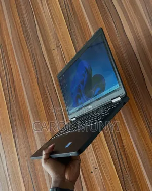 Laptop Dell Latitude E5550 8GB Intel Core I5 SSD 256GB