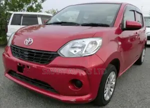 Toyota Passo 2018 Red