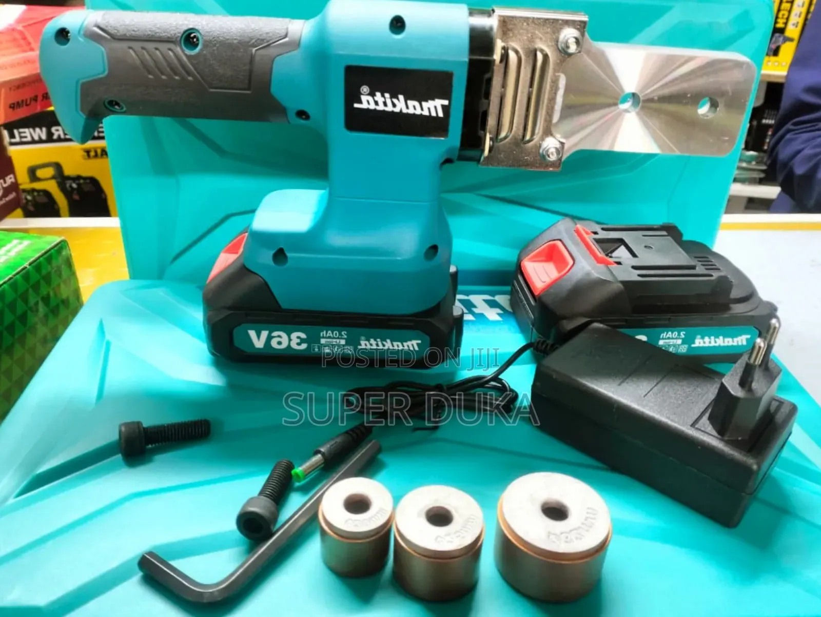 Makita Cordless PPR Pipe Welding Machine.