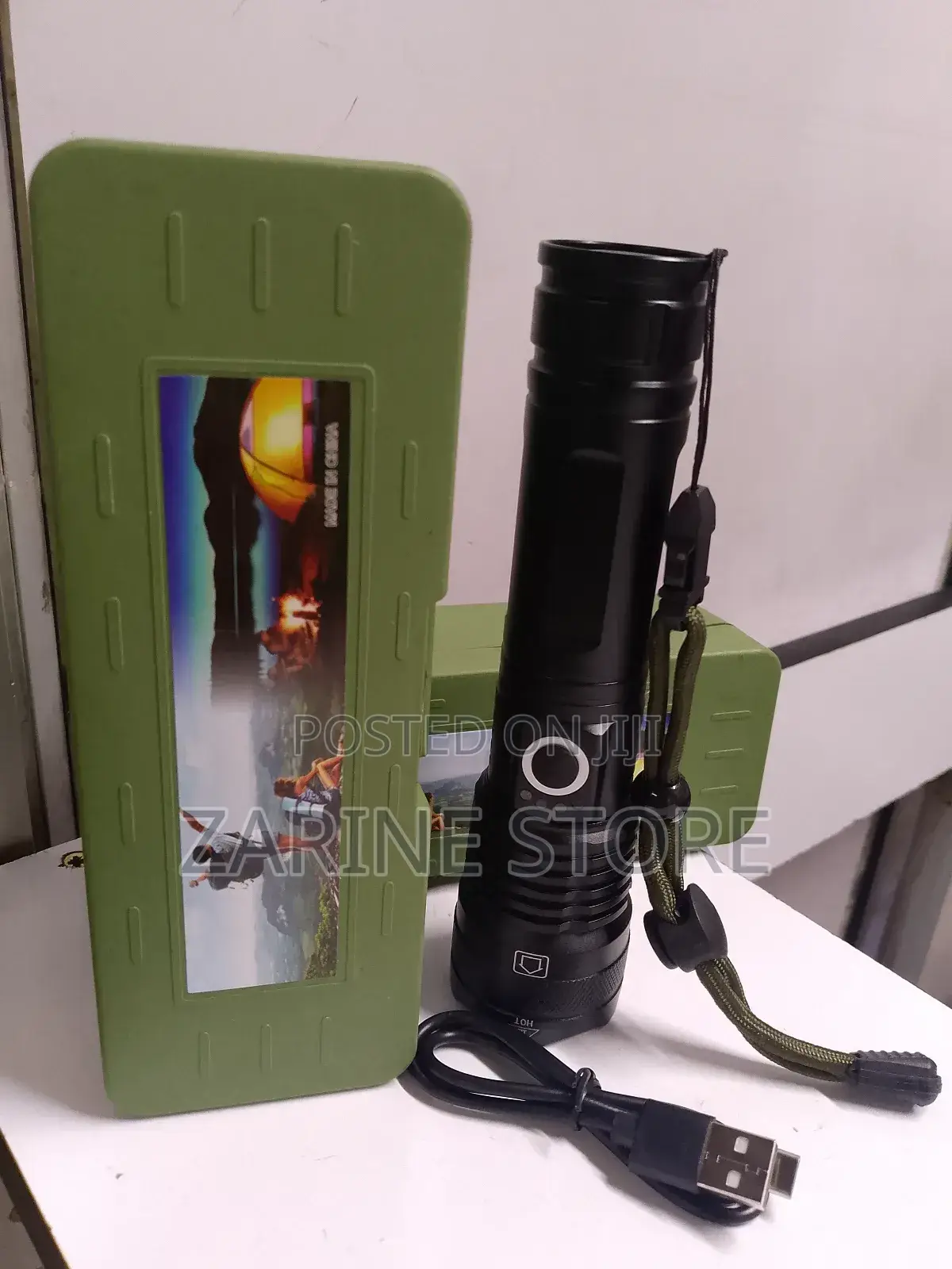 Rechargeable Zooming Flashlight Torch for Hiking/Camping Type C Charge