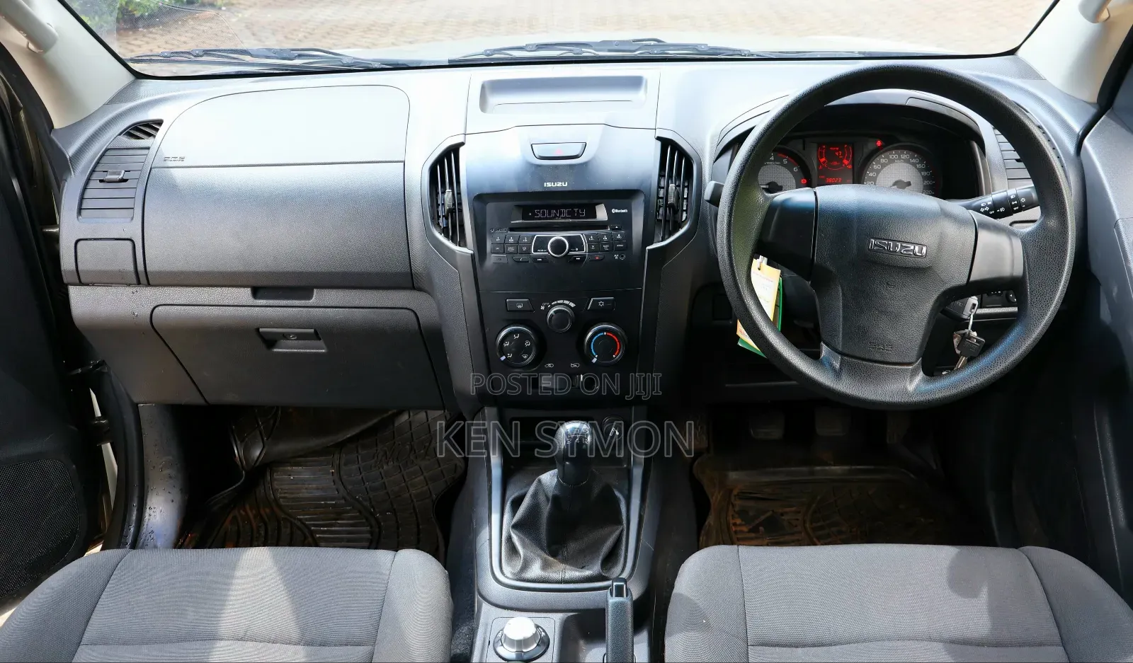 Isuzu D-MAX 2022 Brown