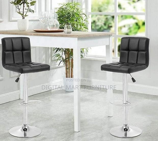 Bar Stool: Black Hydraulic Bar Stool