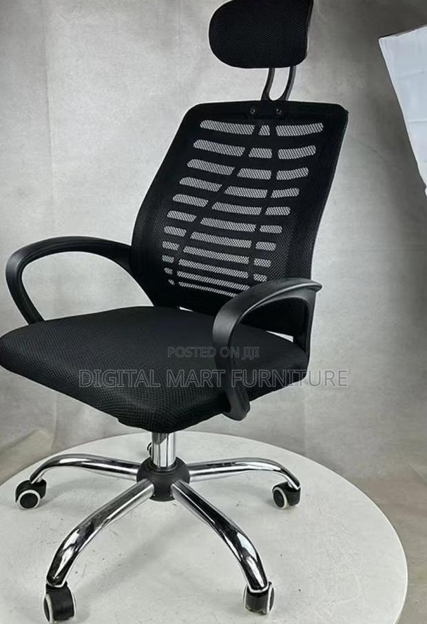 Office Chair: Headrest Equipped Black Office Chair