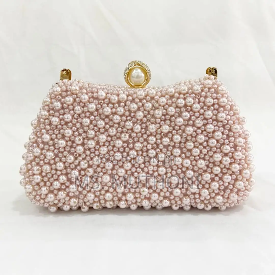 Bridal / Dinner Pearls Embelished Clutch Bags