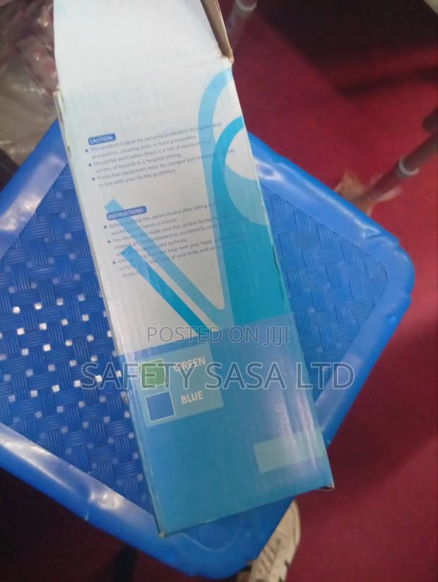 Disposable Green Aprons  Heavy Duty Aprons - thumbnail 4