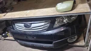 Subaru Outback Br9 Nosecut Xenon Headlight