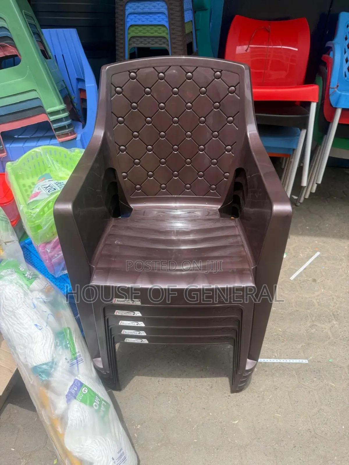 Strong Plastic Chair With Arms.Strong and Durable Plastic Chair