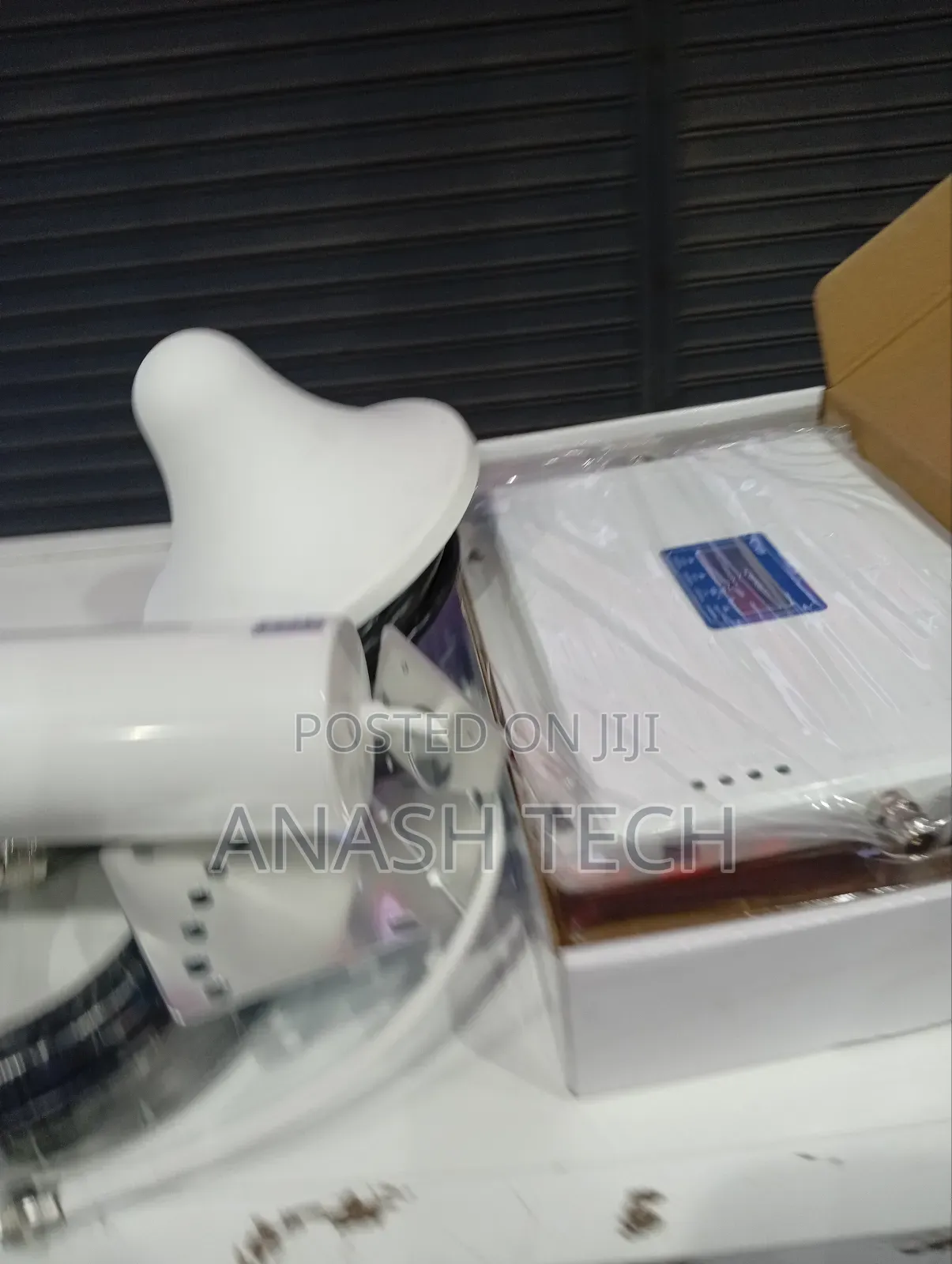 5g GSM Tri Band Network Signal Booster