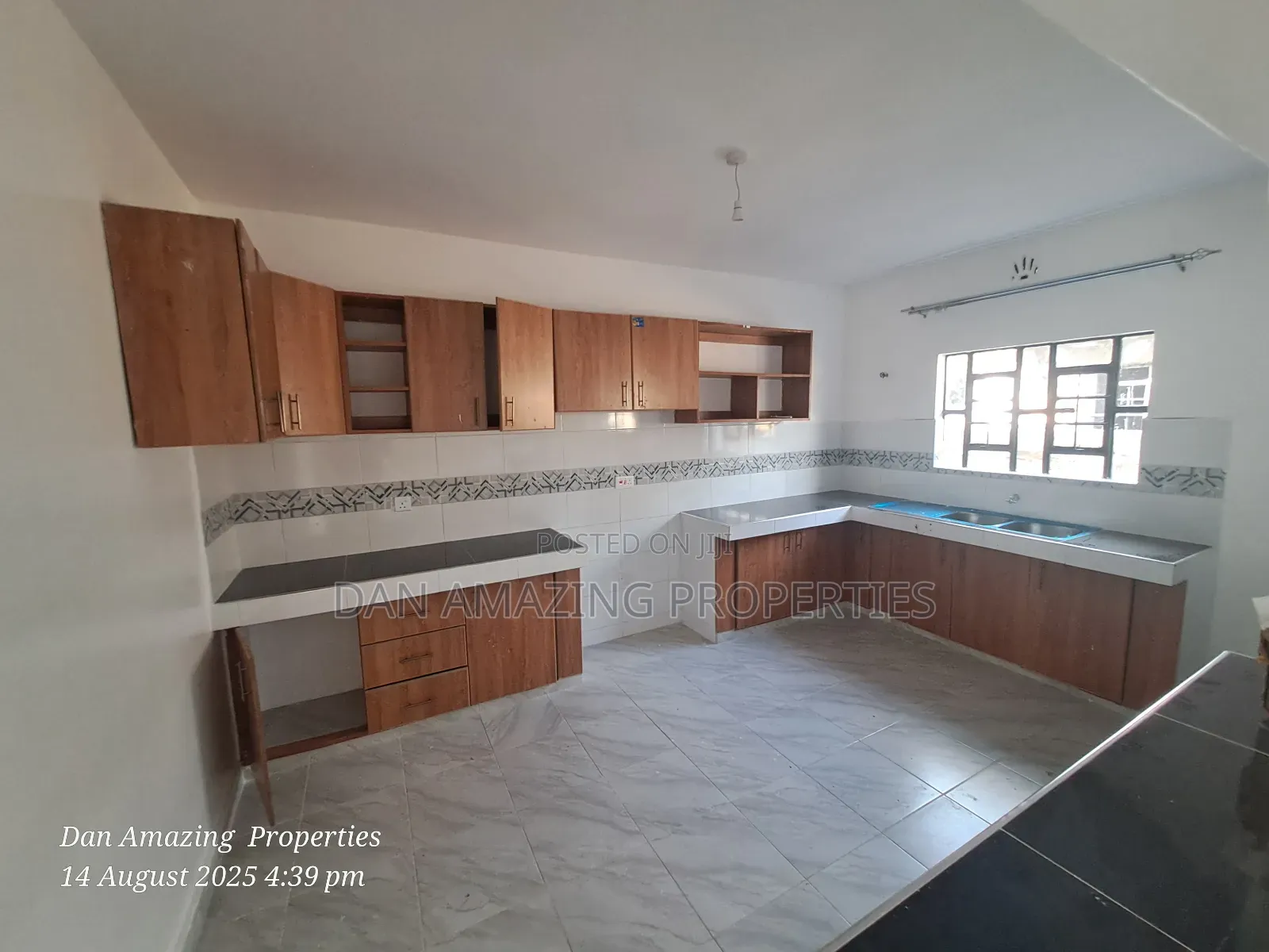 4bdrm Bungalow in Kiserian Near for sale