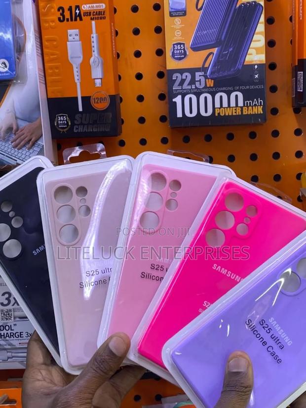 Samsung S25 Ultra Silicone Cover
