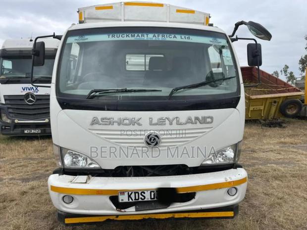 Ashok Leyland Boss Series 1218 Hb Ev 2024