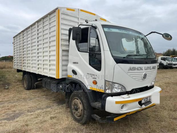Ashok Leyland Boss Series 1218 Hb Ev 2024 - thumbnail 3