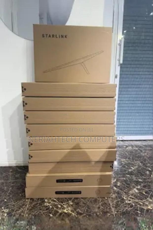 Starlink Gen 3 Standard Kit Wifi Router - main view