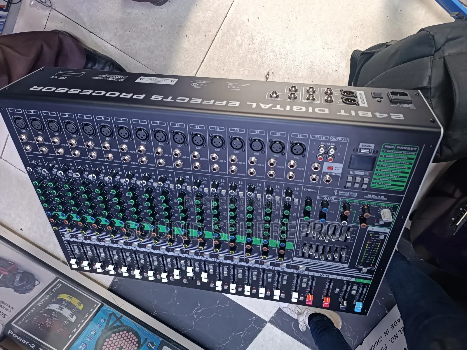 Soundbest Be 18 16 Channel Mixer