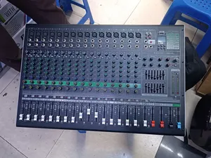 Soundbest Be 18 16 Channel Mixer