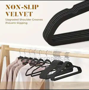 10 PCS Velvet Non-Slip Hangers With Tie Bar