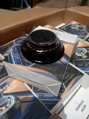 Car Air Freshener - Rotating Car Air Freshener