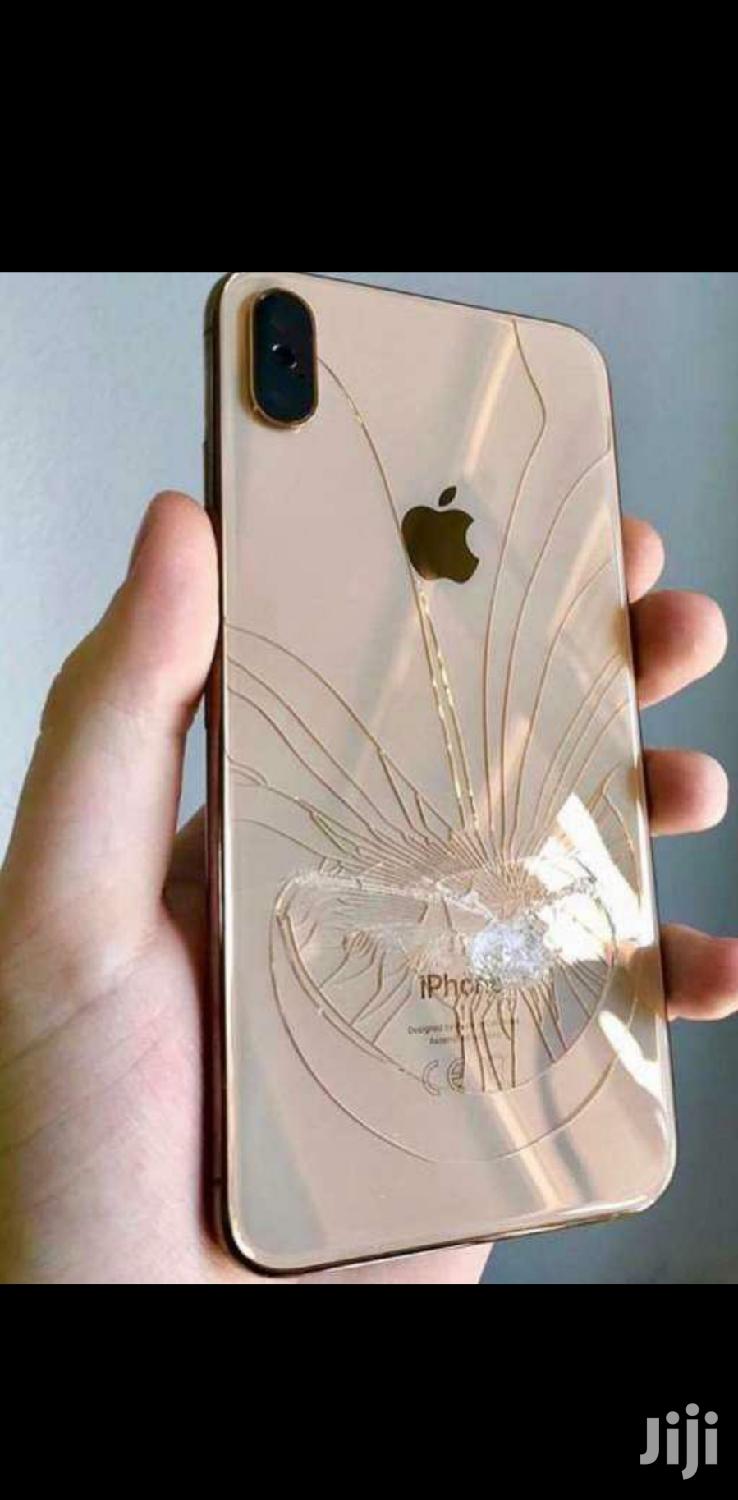 iPhone Screens And Covers
