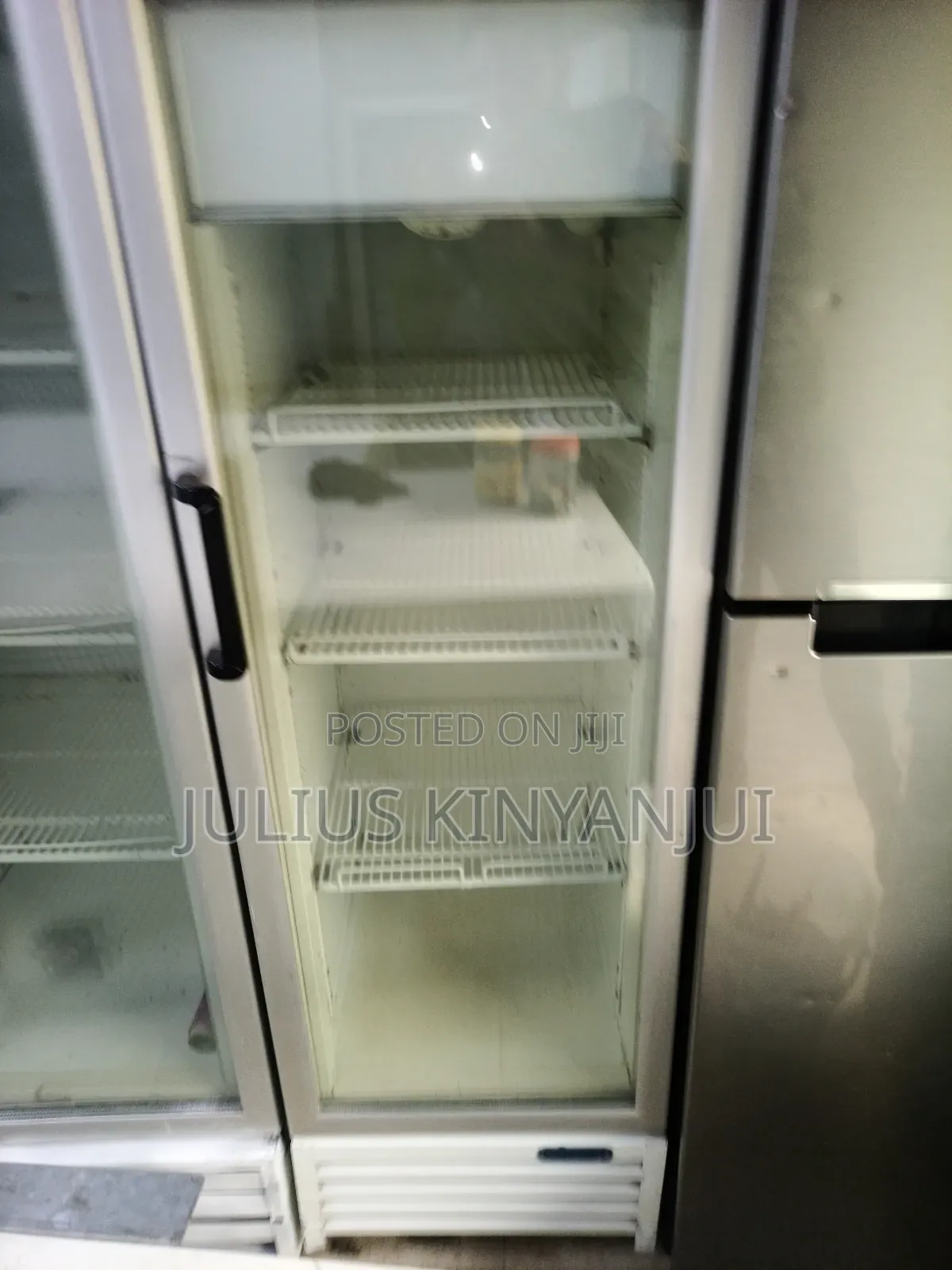 280lt Display Cooler