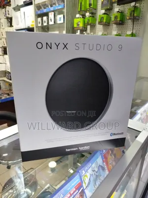 Onyx Studio 9