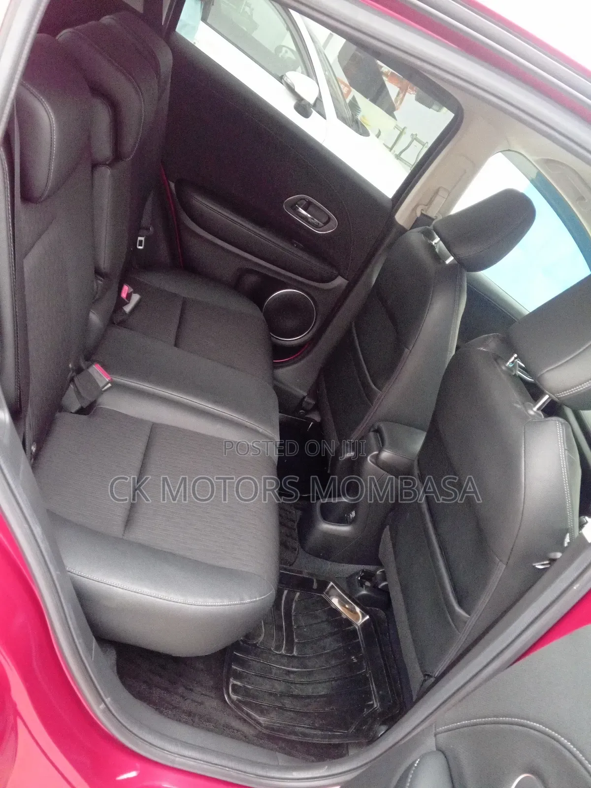 Honda Vezel 2018 Red