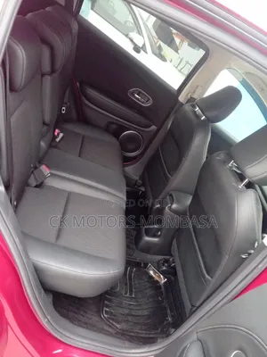 Honda Vezel 2018 Red