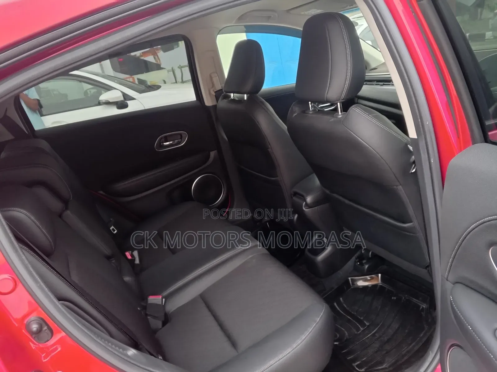 Honda Vezel 2018 Red