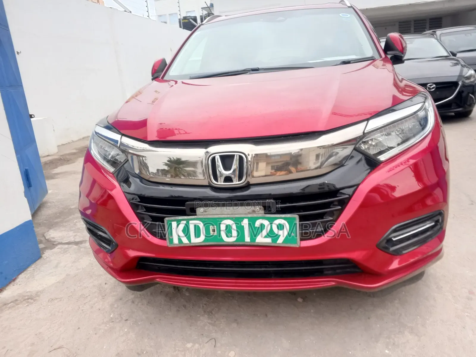 Honda Vezel 2018 Red