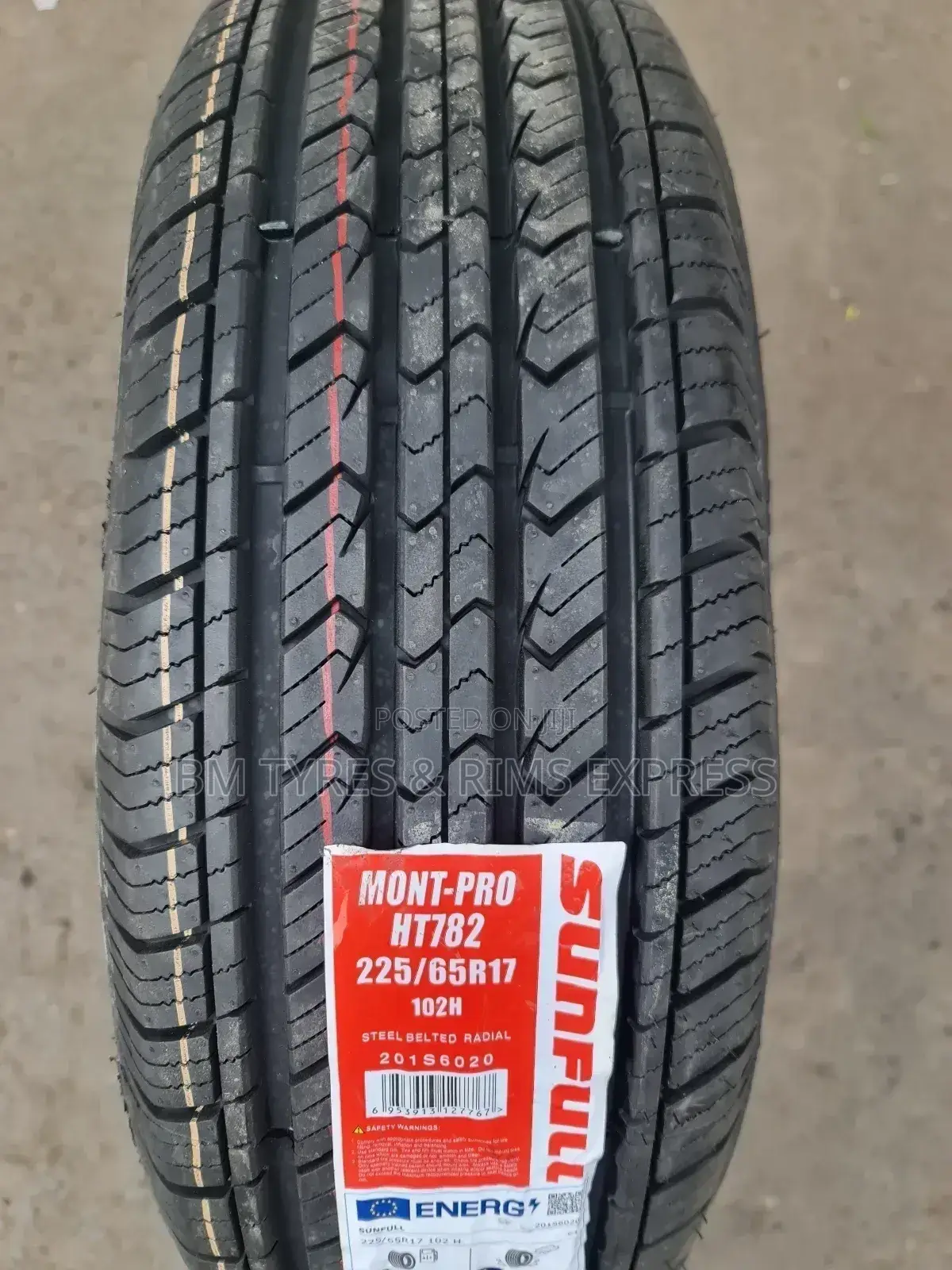 225 /65 R17 Sunfull Tyres (Highway Terrrain)