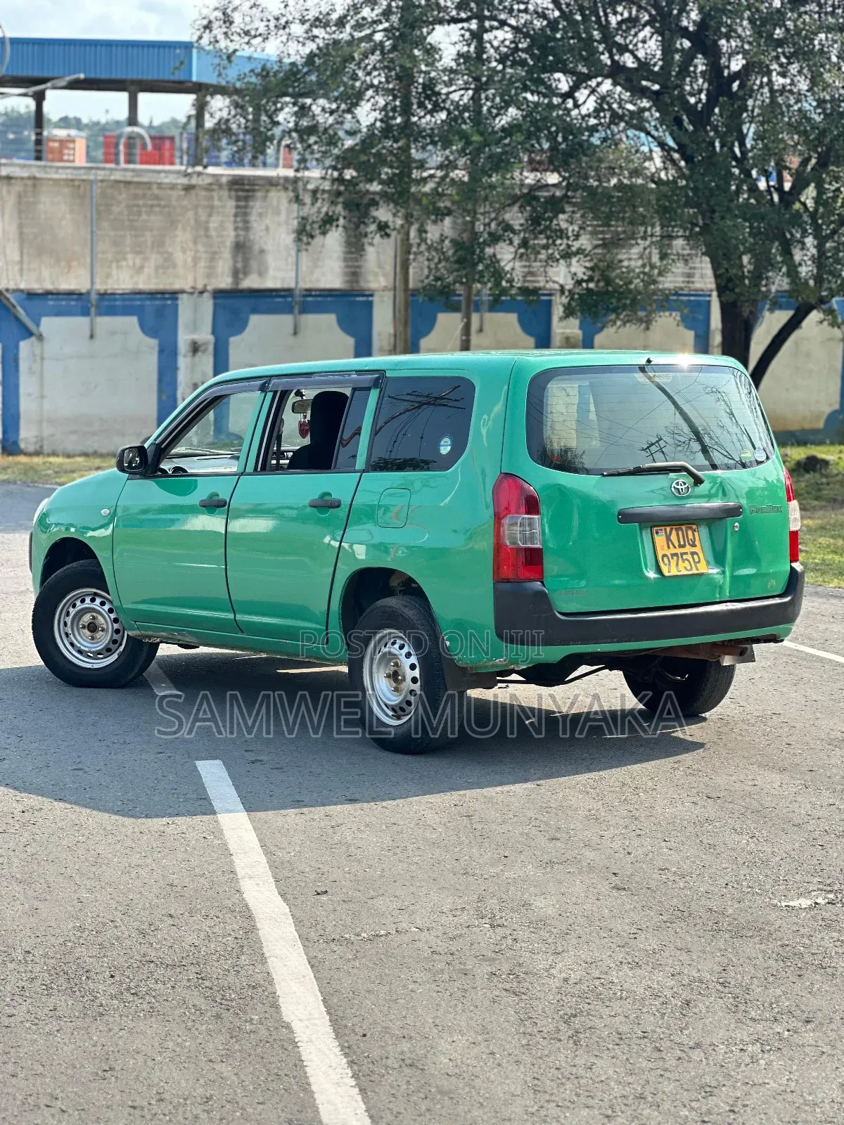 Toyota Probox 1.5 DX Comfort 2WD 2017 Green