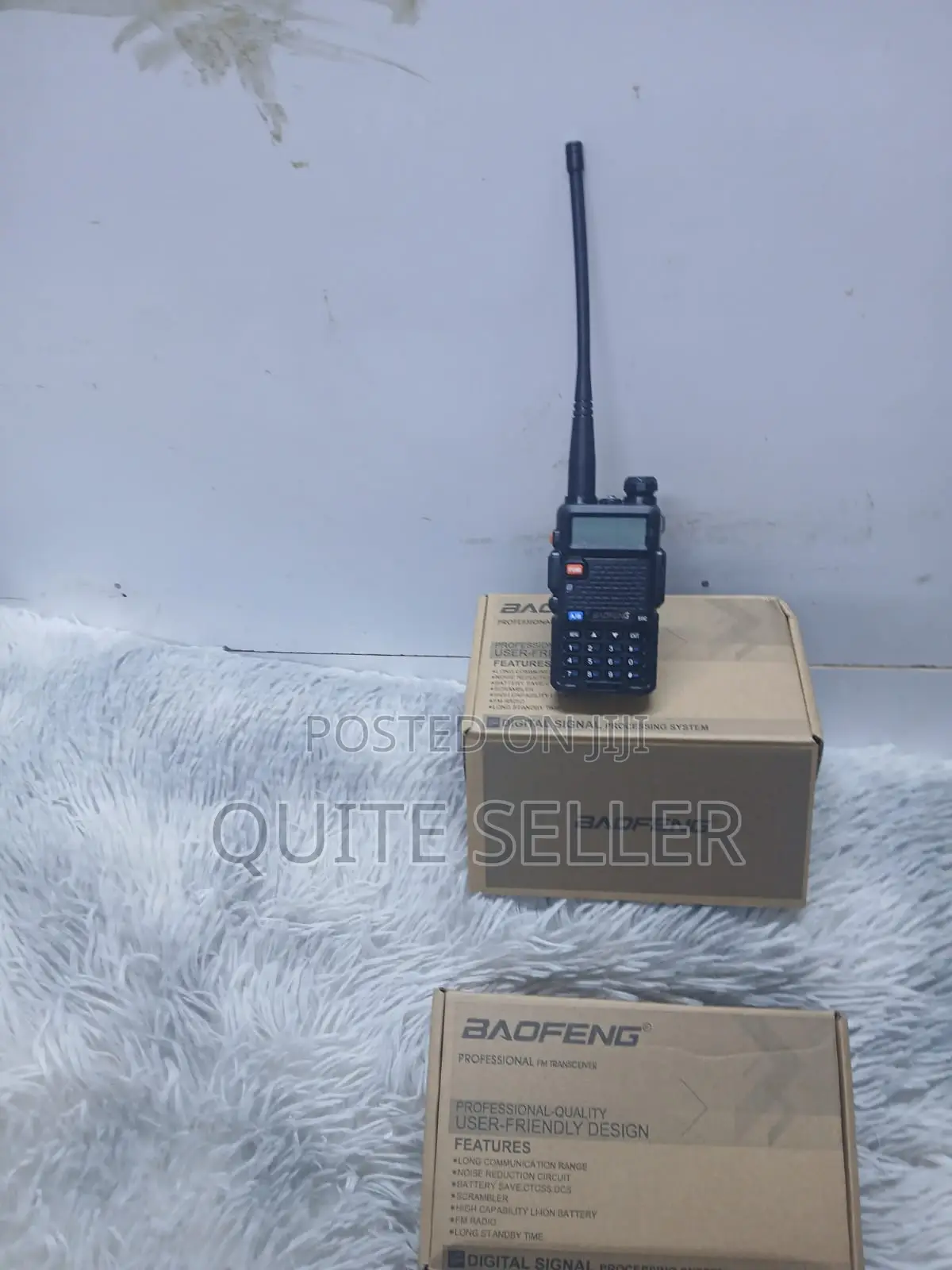Baofeng Uv-5r Original Handheld Dual-Band VHF Uhf Radio 5r