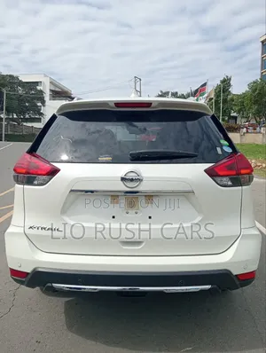 Nissan X-Trail 2019 White