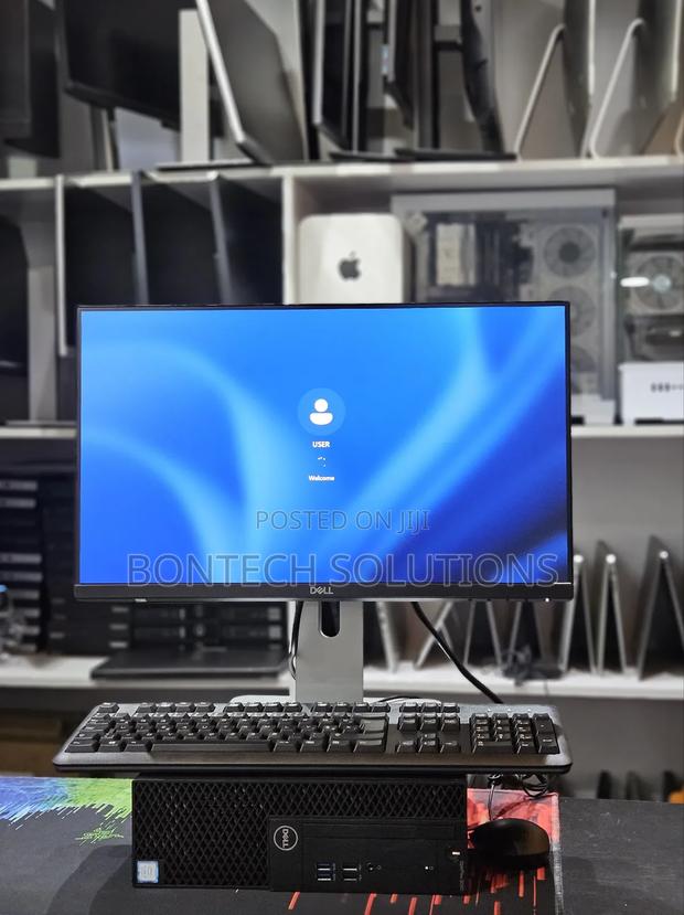 Desktop Computer Dell OptiPlex 3070 SFF 8GB Intel Core i3 SSD 256GB