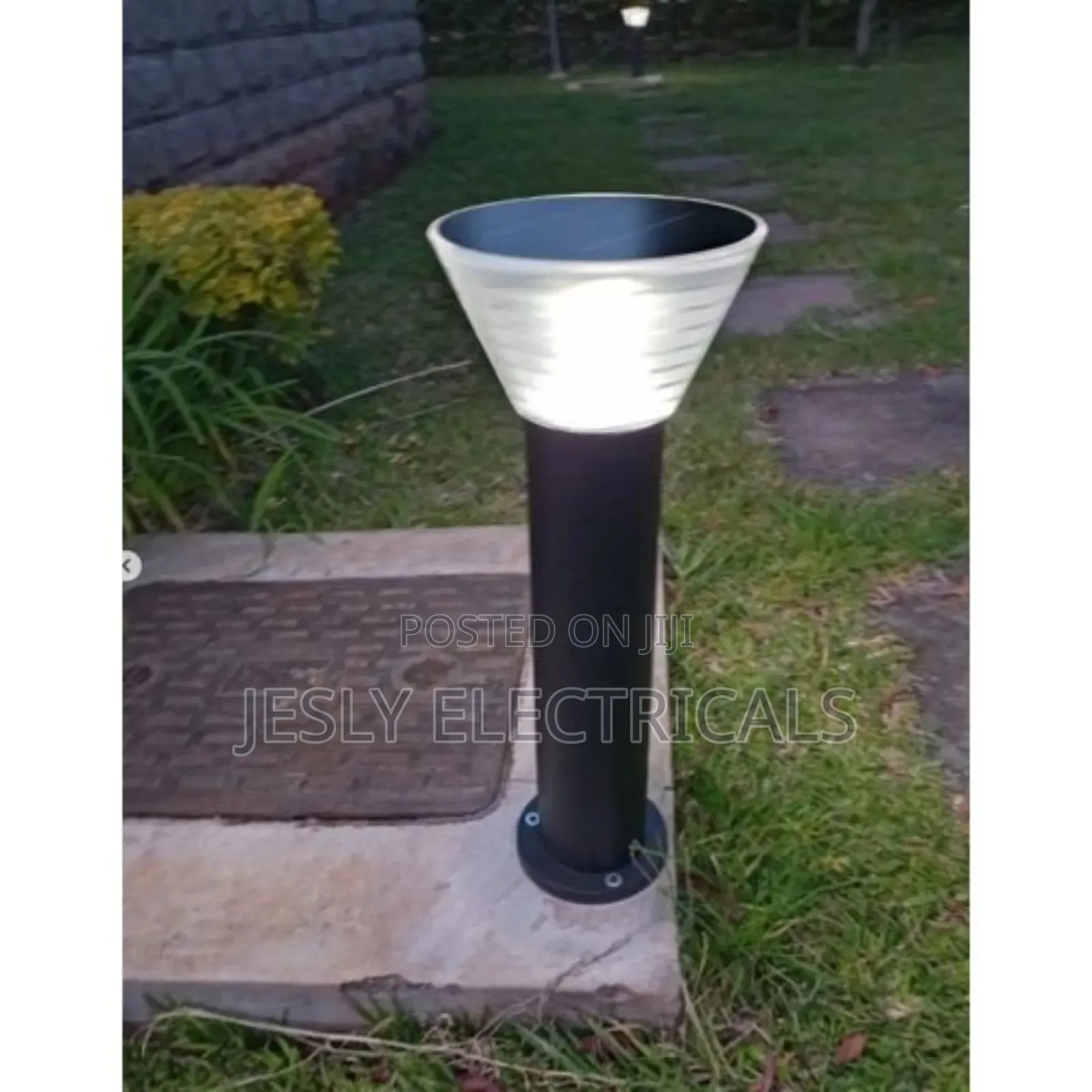 Heavy Duty Solar Garden Light