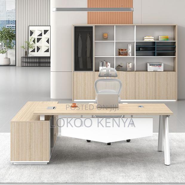 Office Desk :V-Frame Executive Office Table – 1600mm - thumbnail 5