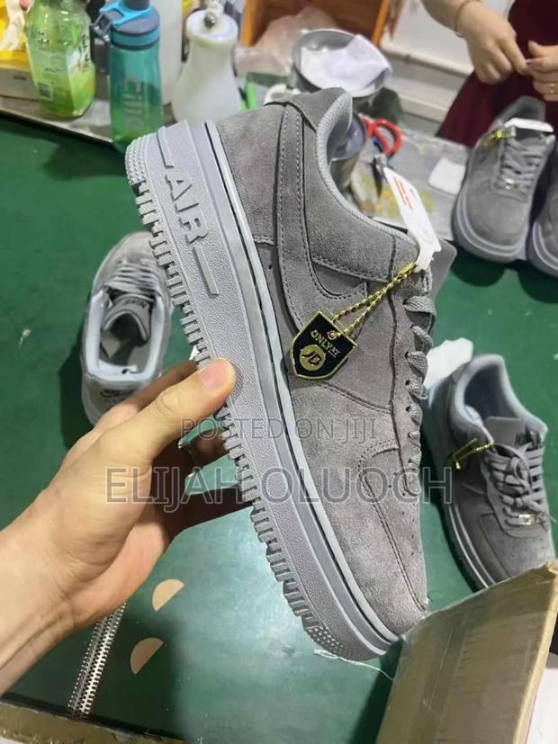 The Nike Airforce"Providence" - thumbnail 3