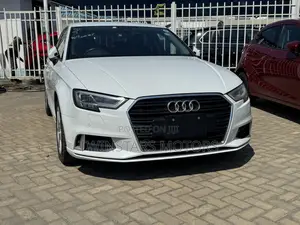 Audi A3 2.0T Premium AWD quattro Sedan 2018 White