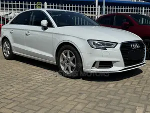 Audi A3 2.0T Premium AWD quattro Sedan 2018 White