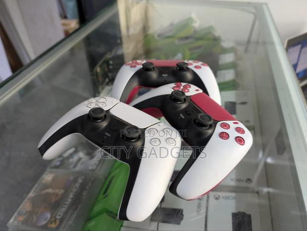 Sony Playstation Gaming Controllers Original Used - thumbnail 2