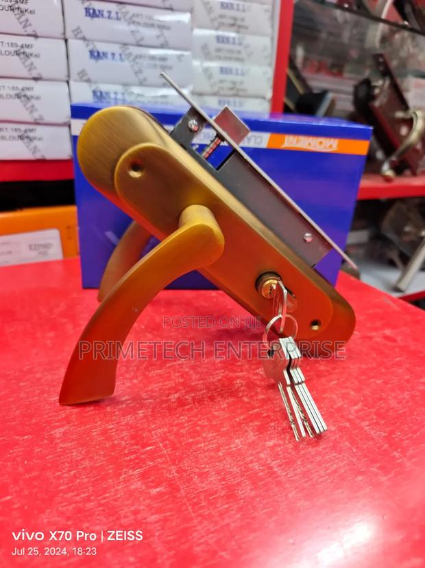 Super Classic Moment Lock - main view