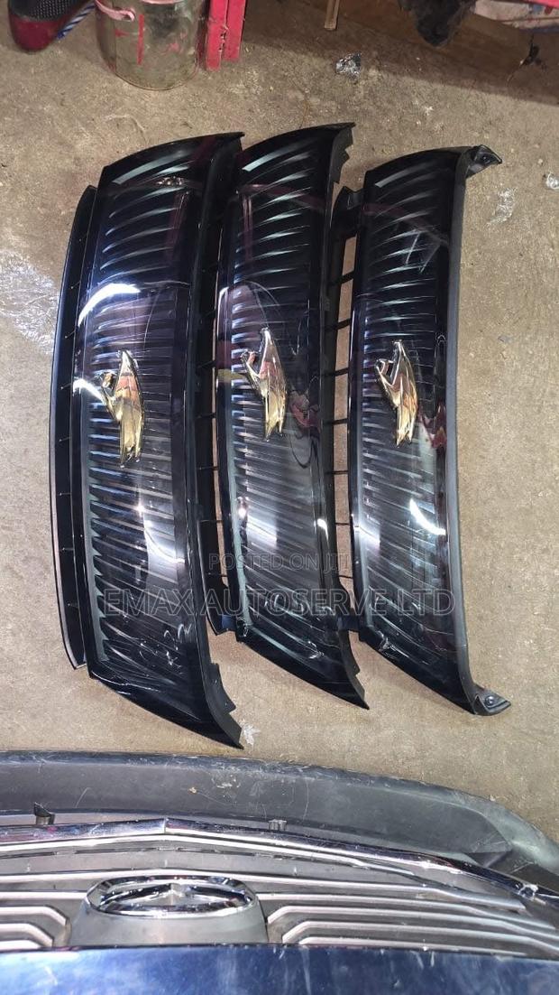 Toyota Harrier 2015 Grill - thumbnail 2