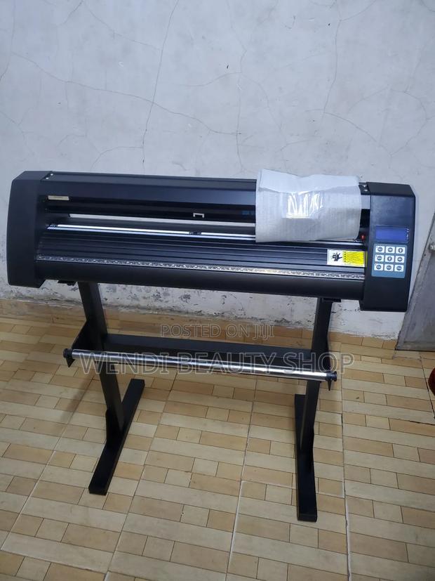 Cutting Plotter Machine - main view