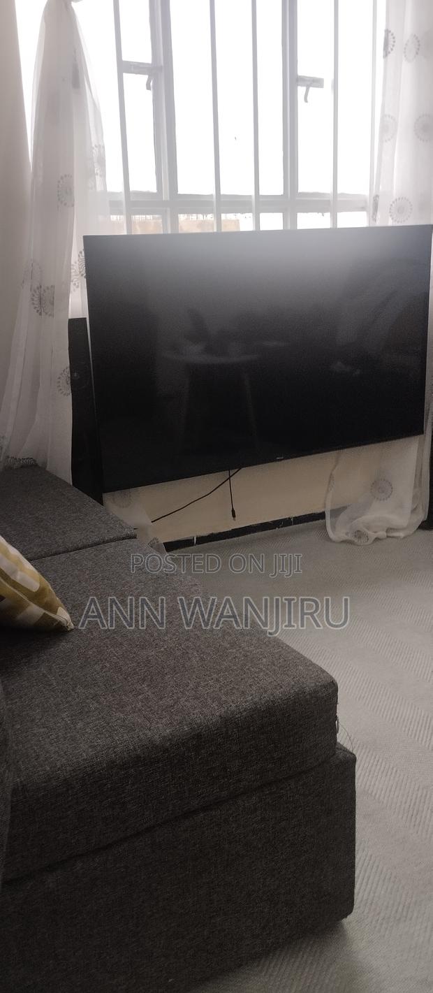 Hisense TV 58 Inch, Broken Screen - thumbnail 5