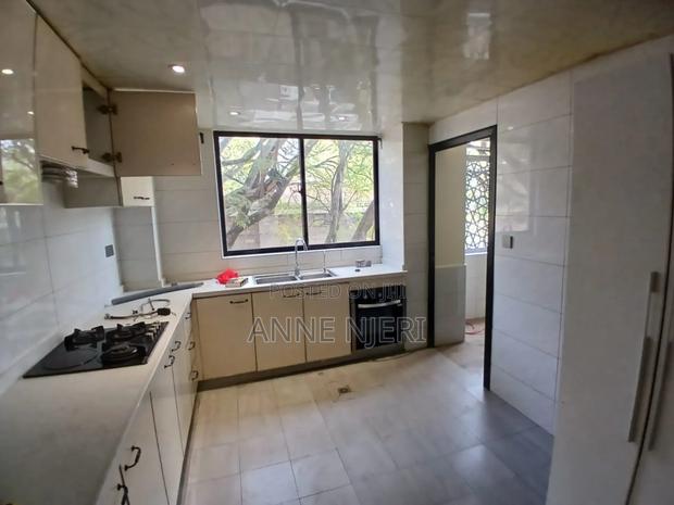 5bdrm Apartment in Kilimani for rent - thumbnail 9