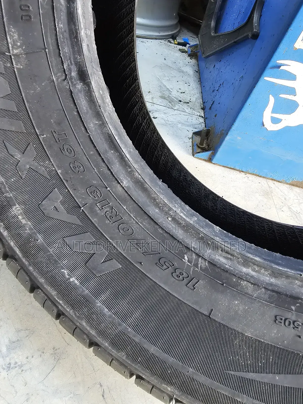 185/70r13 Maxtrek Maximus Tire