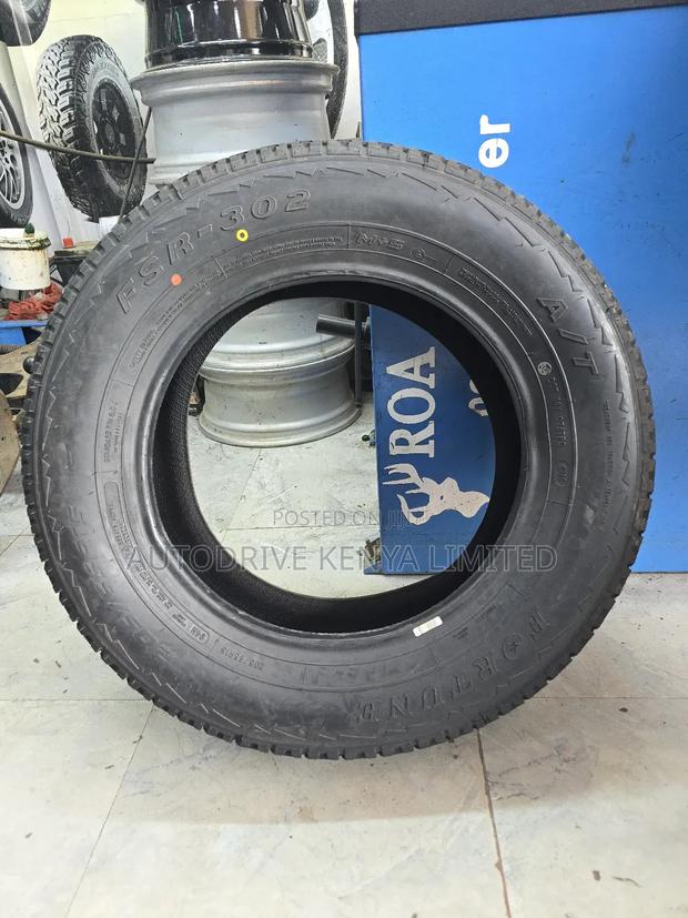 205/65r15 Fortune All Terrain Tire - thumbnail 3