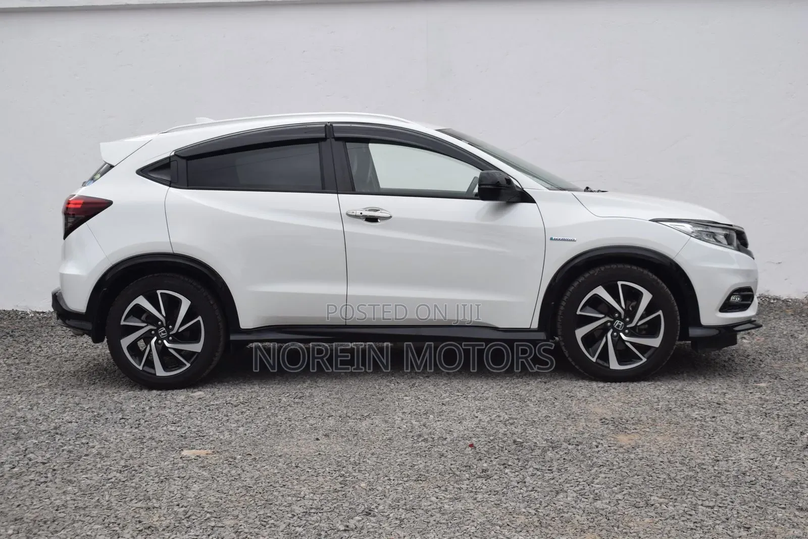Honda Vezel 2019 White