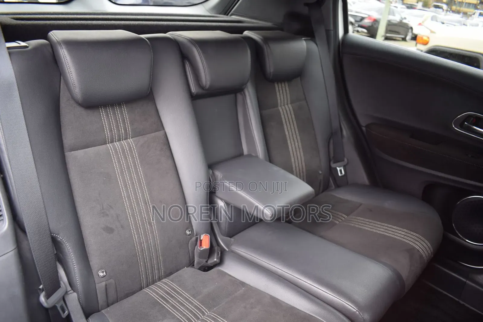 Honda Vezel 2019 White