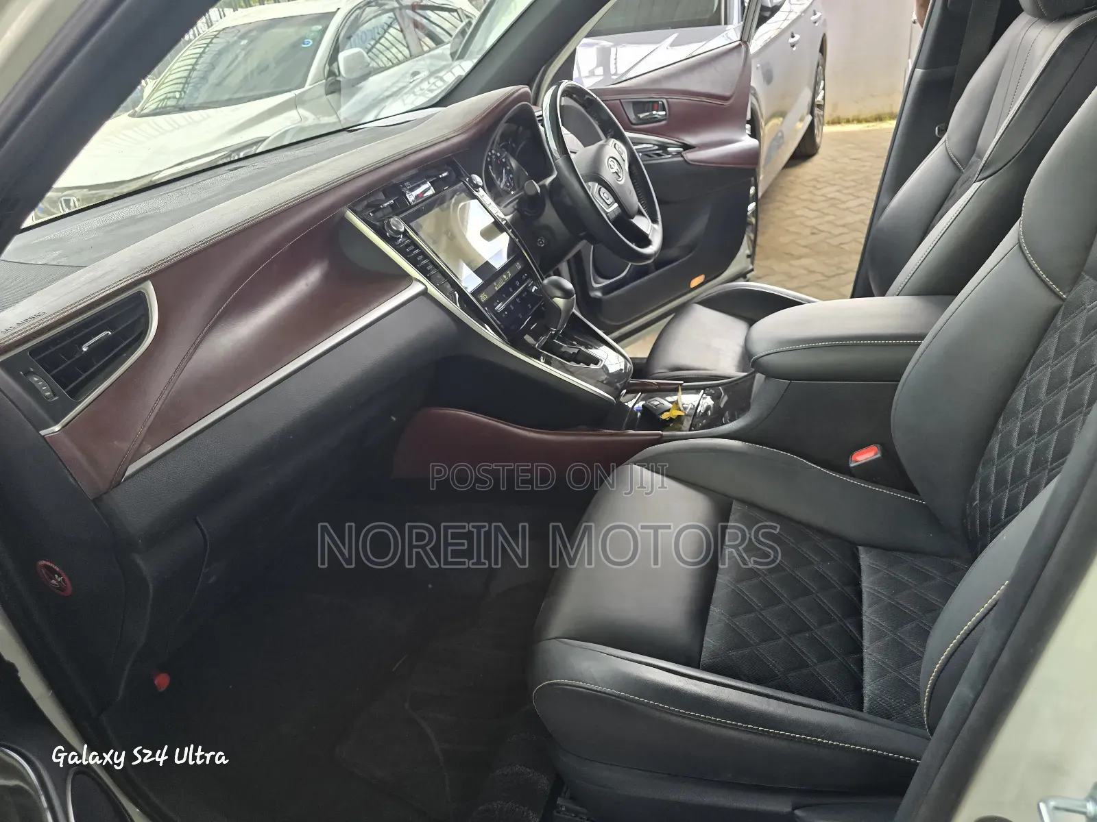 Toyota Harrier 2019 White